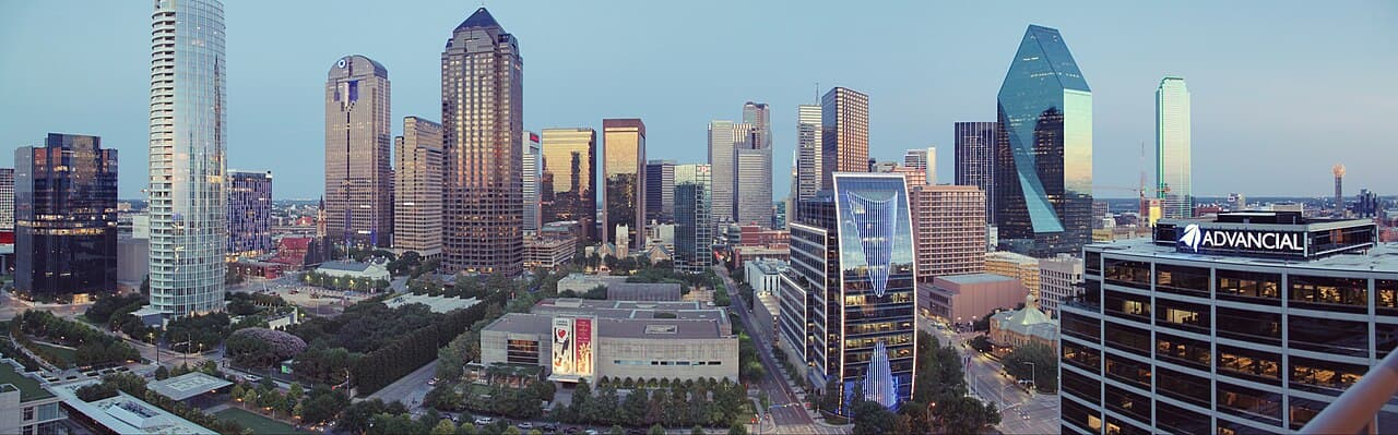 The downtown Dallas skyline