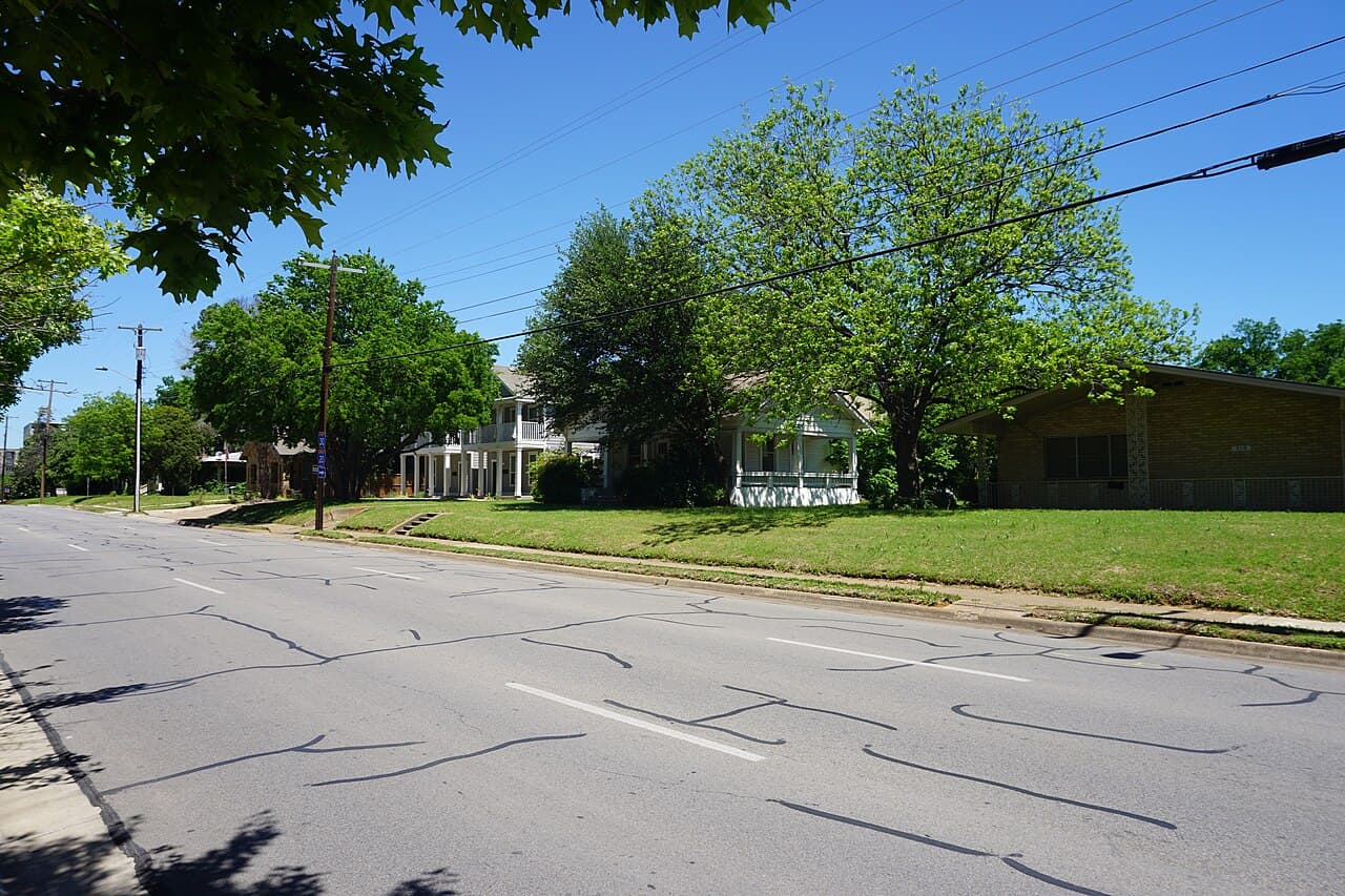The South Center Street historic district in Arlington, Texas